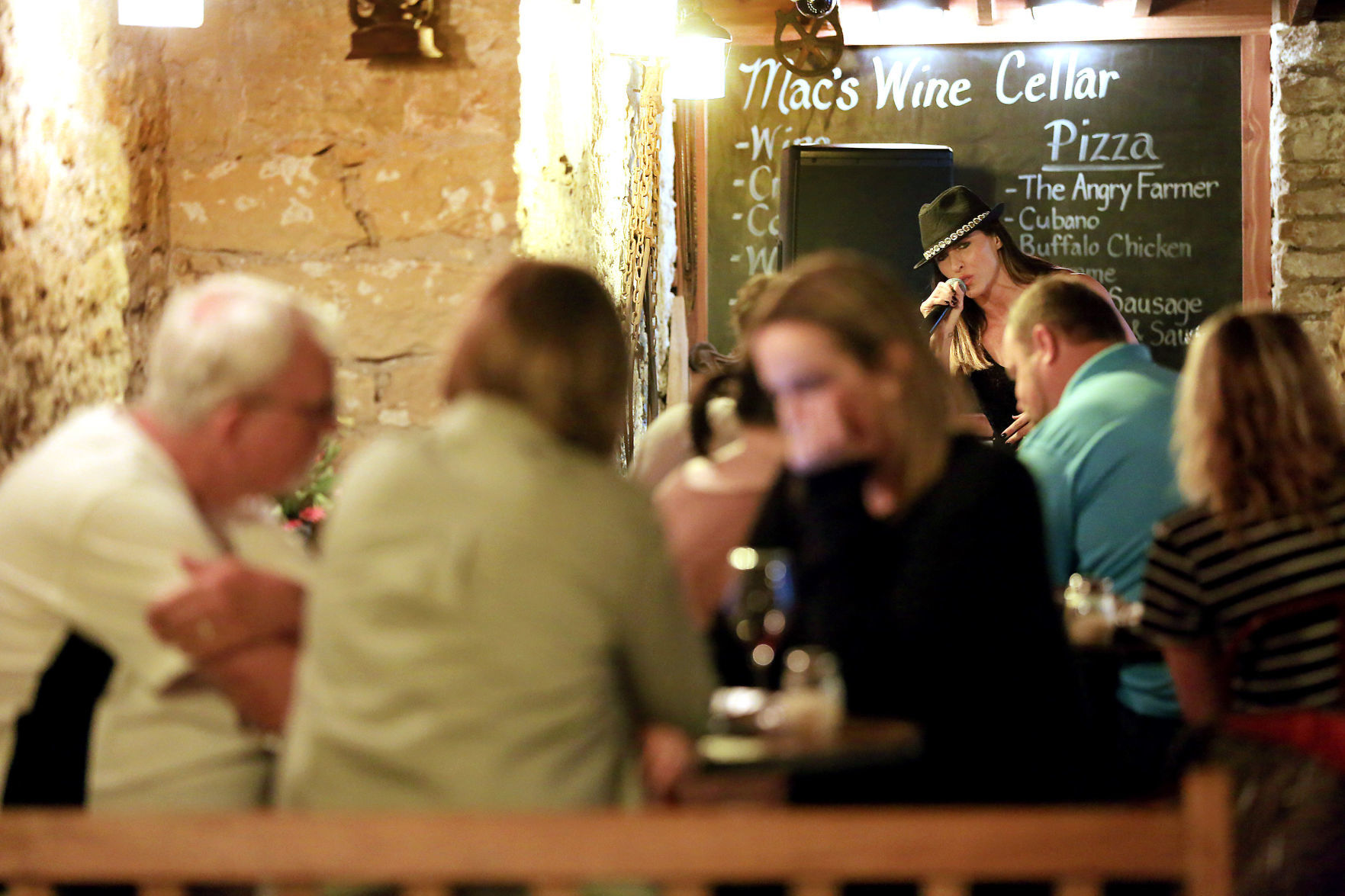 061919-Macs-Wine-Cellar-011